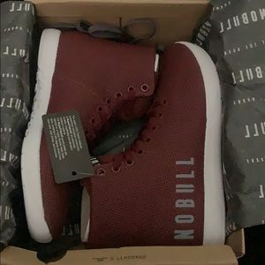 NOBULL  w/9 m/7.5 CABERNET/white SFtrainers high